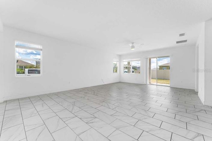 Image No.21-4 Bed Property for sale