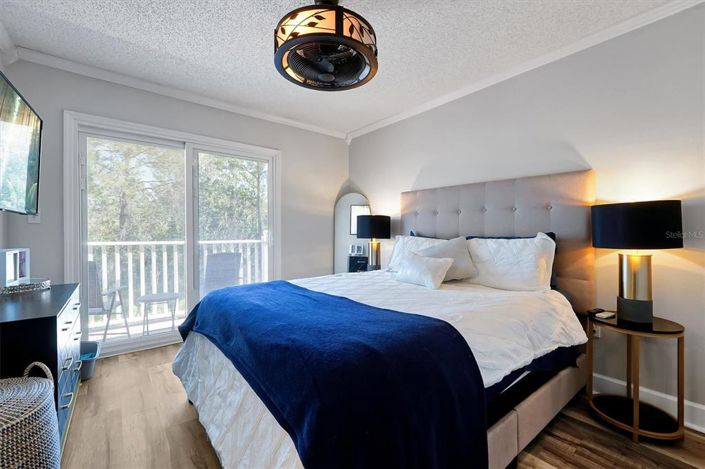 Image No.19-3 Bed Townhouse for sale