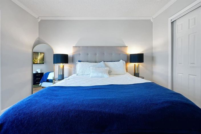 Image No.20-3 Bed Townhouse for sale