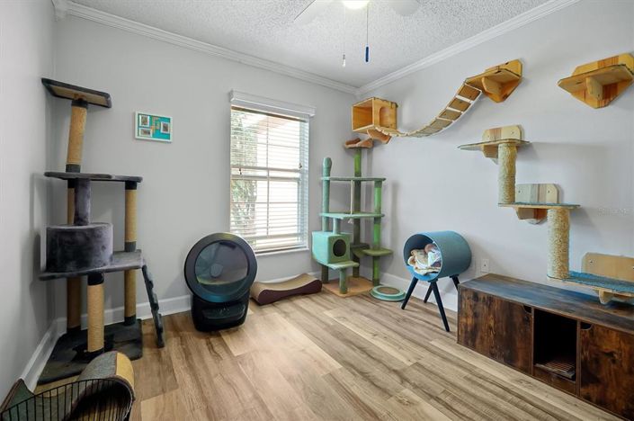 Image No.31-3 Bed Townhouse for sale