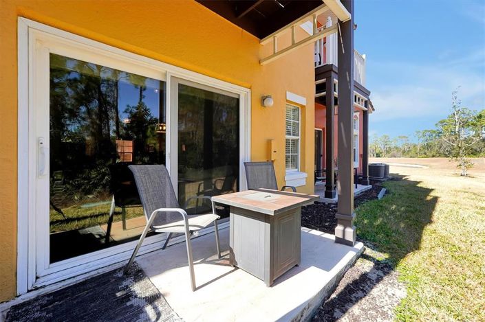 Image No.35-3 Bed Townhouse for sale