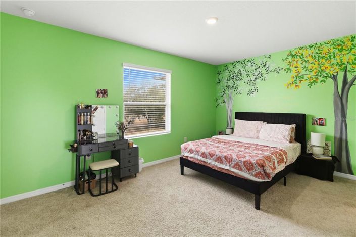 Image No.15-3 Bed Townhouse for sale