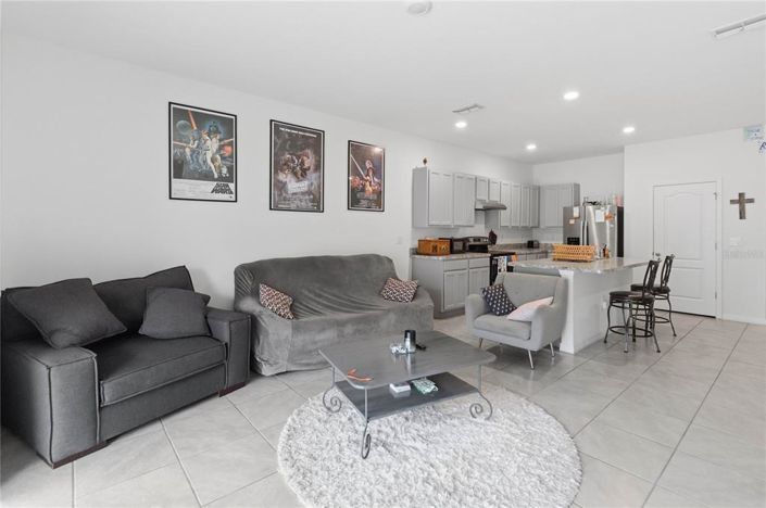 Image No.9-3 Bed Townhouse for sale