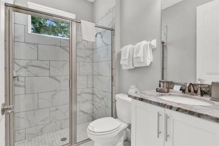 Image No.16-5 Bed Property for sale