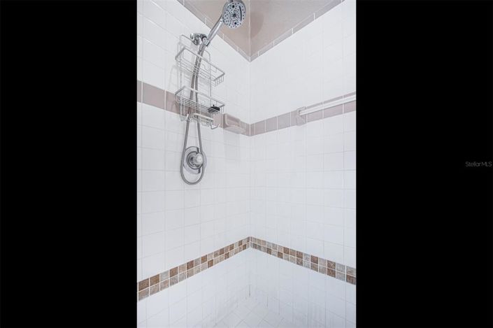 Image No.41-2 Bed Townhouse for sale