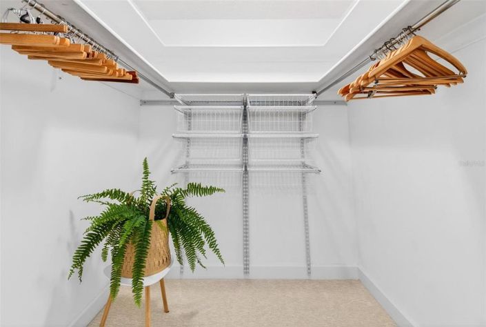 Image No.12-2 Bed Property for sale