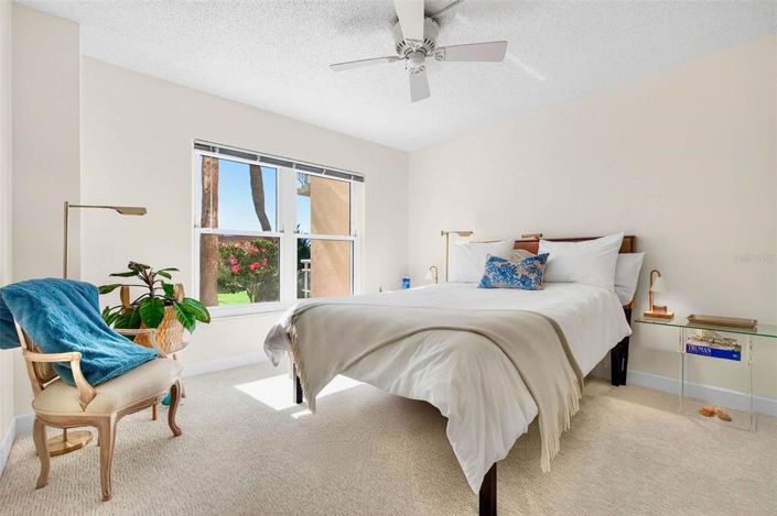 Image No.13-2 Bed Property for sale