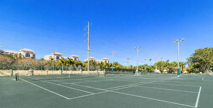 Image No.25-2 Bed Property for sale