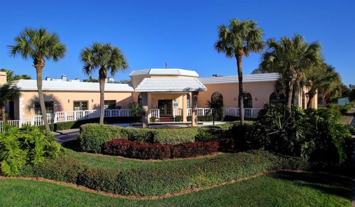 Image No.45-2 Bed Property for sale