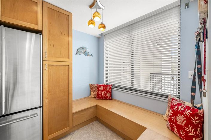 Image No.11-2 Bed Property for sale