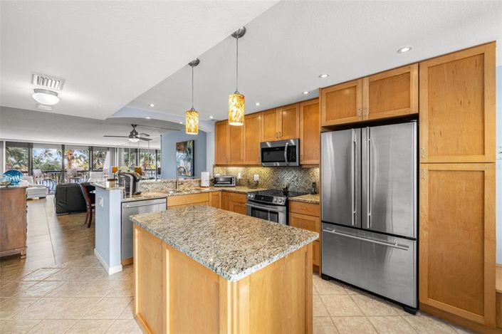 Image No.4-2 Bed Property for sale