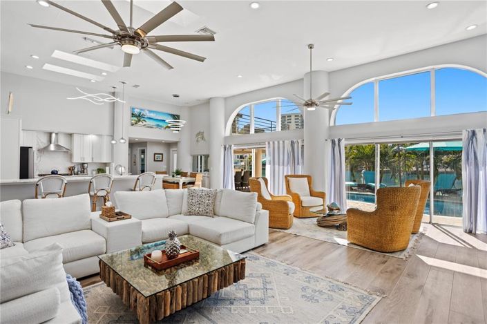 Image No.23-4 Bed Property for sale