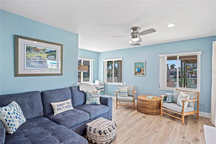 Image No.50-4 Bed Property for sale