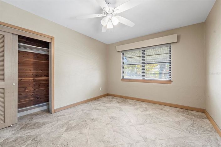 Image No.45-3 Bed Property for sale