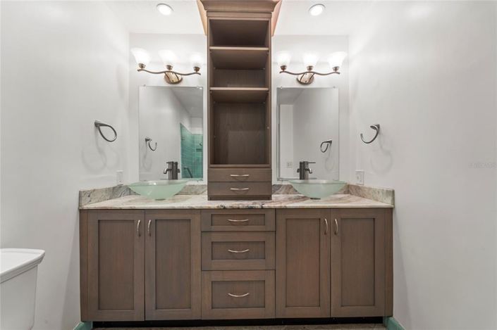 Image No.49-3 Bed Property for sale