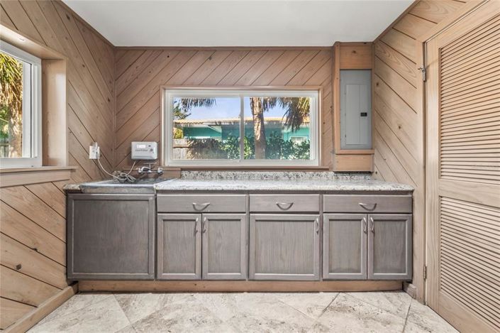 Image No.57-3 Bed Property for sale