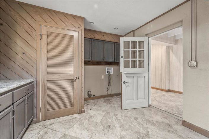 Image No.58-3 Bed Property for sale