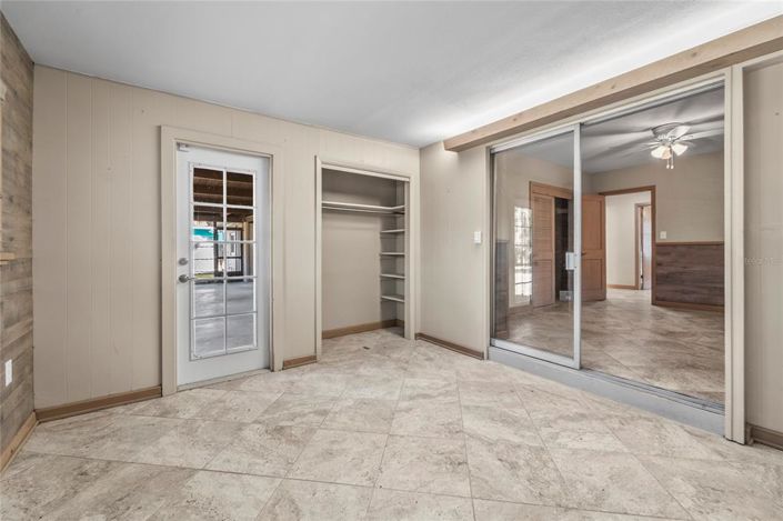 Image No.60-3 Bed Property for sale