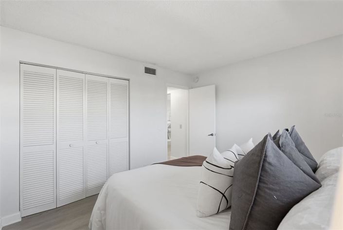 Image No.16-Propriété de 2 chambres à vendre à St. Petersburg