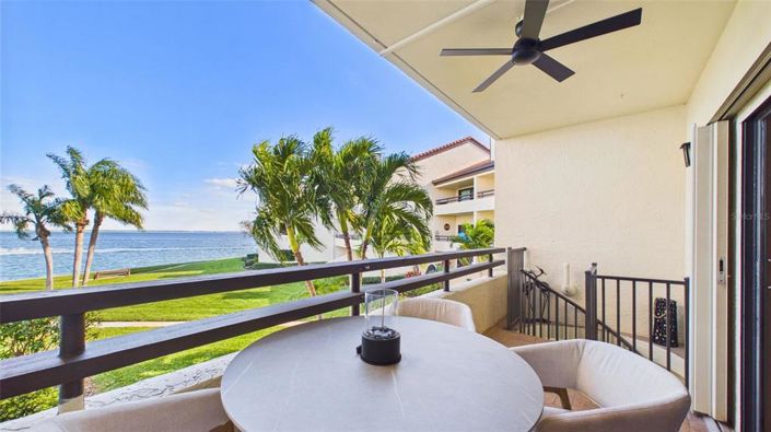 Image No.11-3 Bed Townhouse for sale