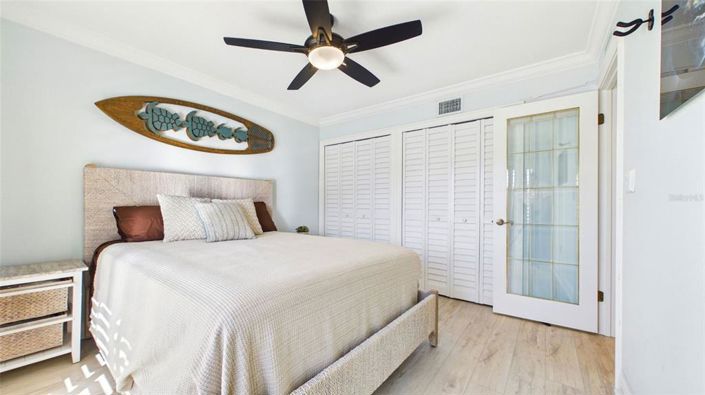 Image No.20-3 Bed Townhouse for sale