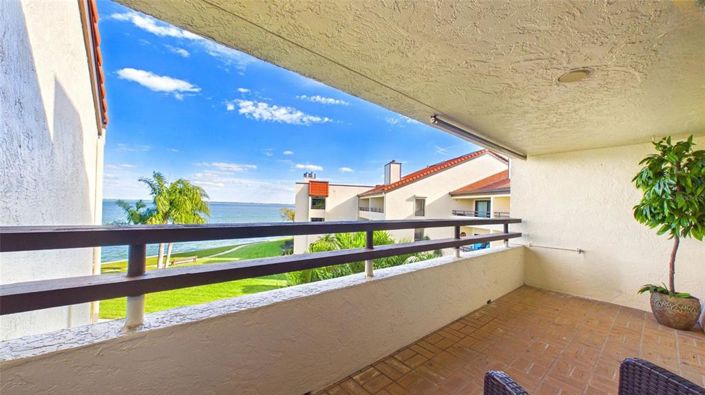 Image No.31-3 Bed Townhouse for sale