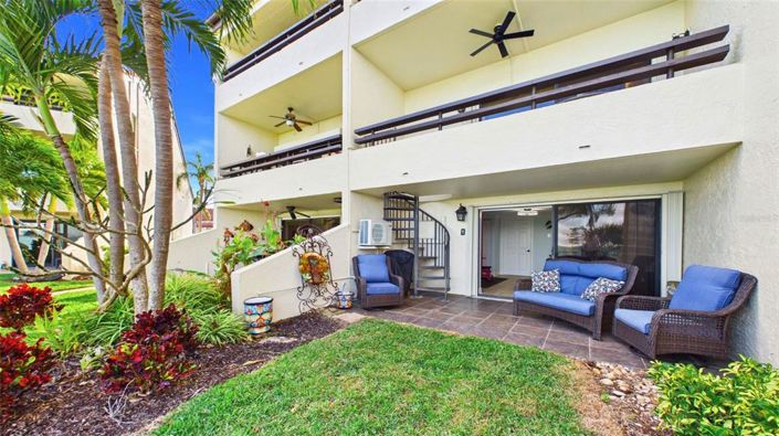 Image No.33-3 Bed Townhouse for sale