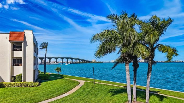 Image No.46-3 Bed Townhouse for sale