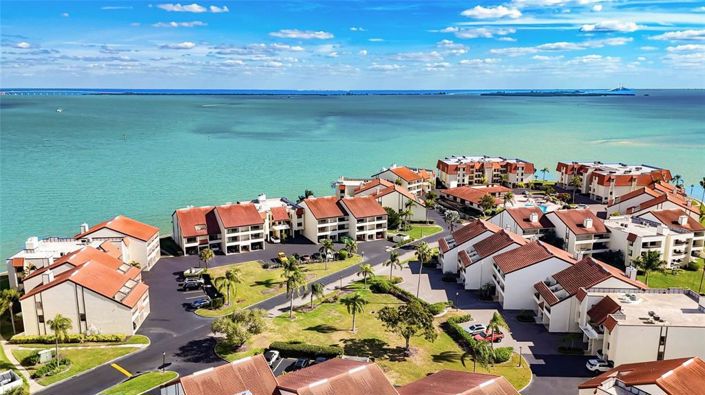 Image No.48-3 Bed Townhouse for sale