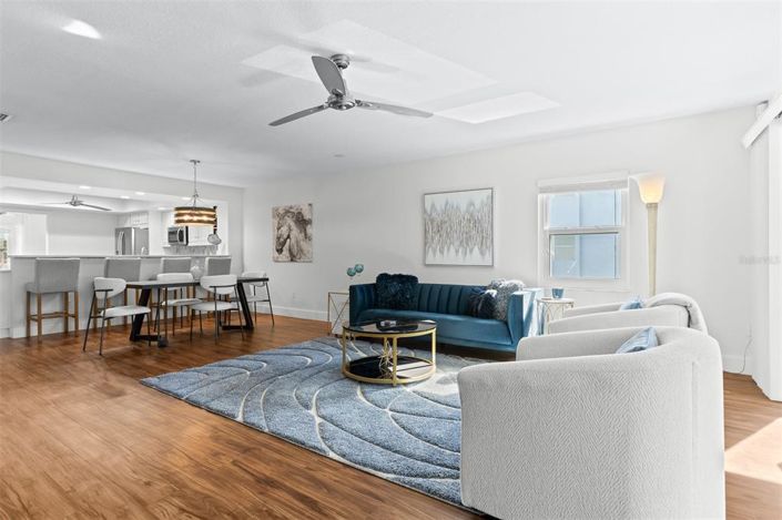 Image No.25-3 Bed Townhouse for sale