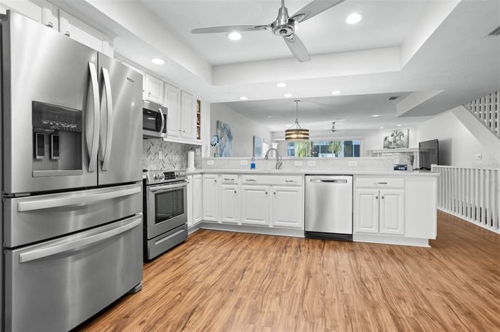 Image No.4-3 Bed Townhouse for sale