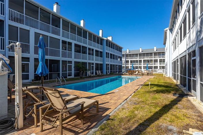 Image No.40-3 Bed Townhouse for sale