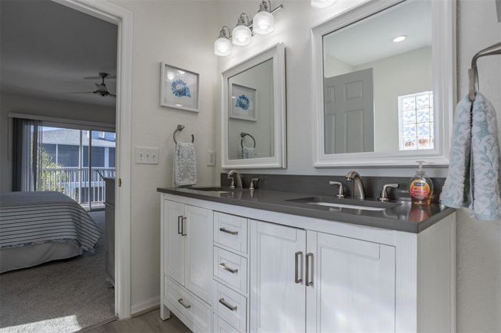 Image No.50-3 Bed Townhouse for sale