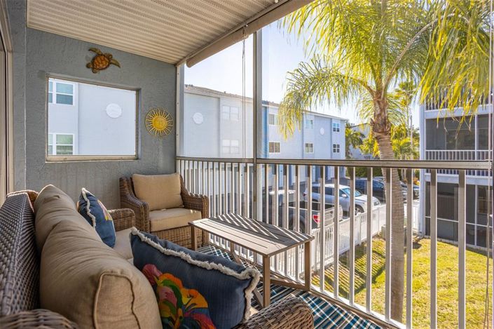 Image No.55-3 Bed Townhouse for sale