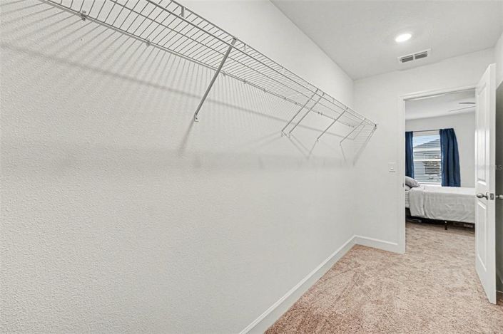 Image No.26-4 Bed Property for sale