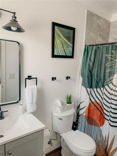 Image No.18-5 Bed Property for sale