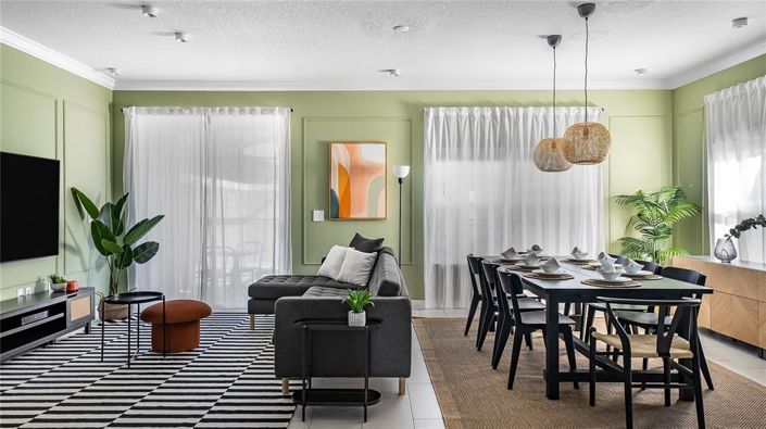 Image No.10-5 Bed Townhouse for sale