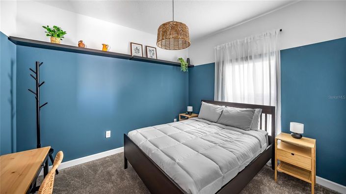 Image No.20-5 Bed Townhouse for sale