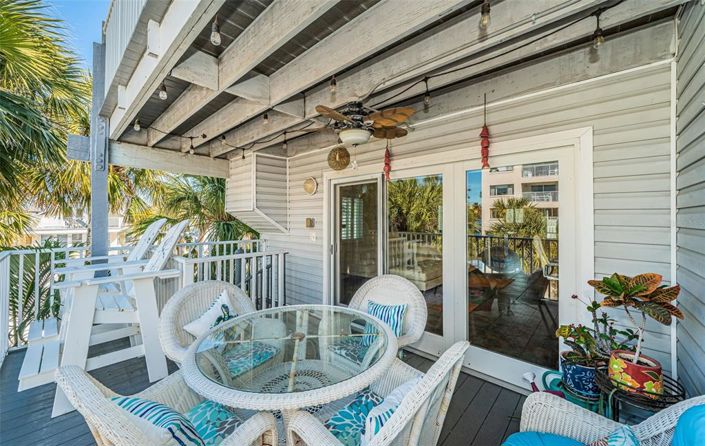 Image No.17-2 Bed Townhouse for sale