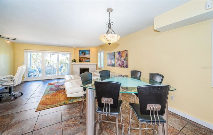 Image No.20-2 Bed Townhouse for sale