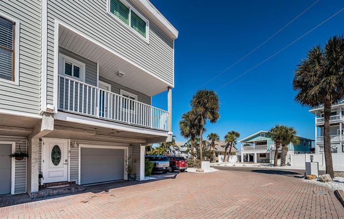 Image No.3-2 Bed Townhouse for sale