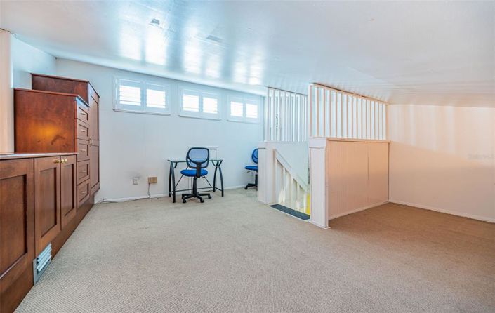 Image No.48-2 Bed Townhouse for sale