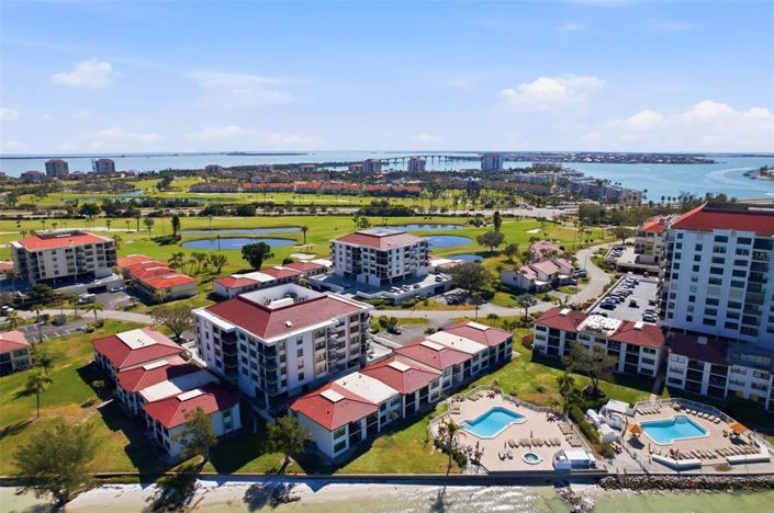 Image No.30-Propriété de 2 chambres à vendre à St. Petersburg