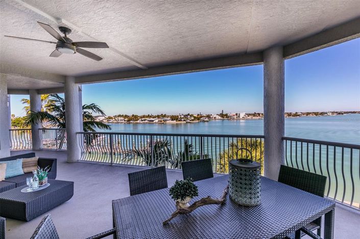 Image No.15-Propriété de 4 chambres à vendre à Treasure Island