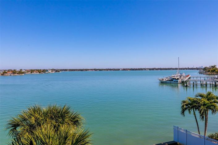 Image No.19-Propriété de 4 chambres à vendre à Treasure Island