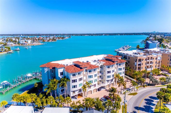 Image No.3-Propriété de 4 chambres à vendre à Treasure Island