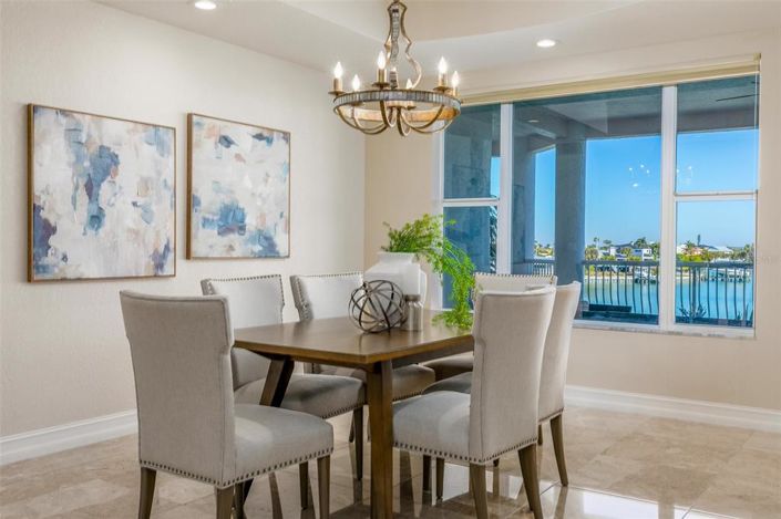 Image No.32-Propriété de 4 chambres à vendre à Treasure Island