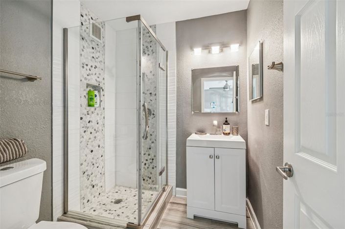 Image No.26-2 Bed Townhouse for sale