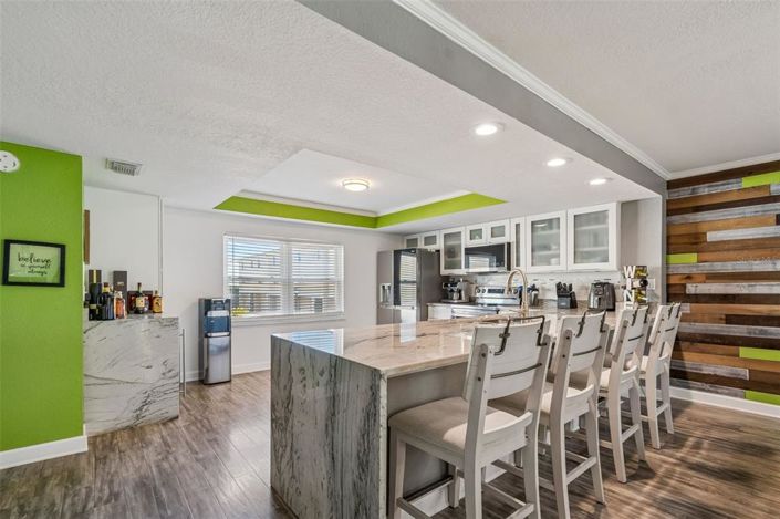 Image No.9-2 Bed Townhouse for sale