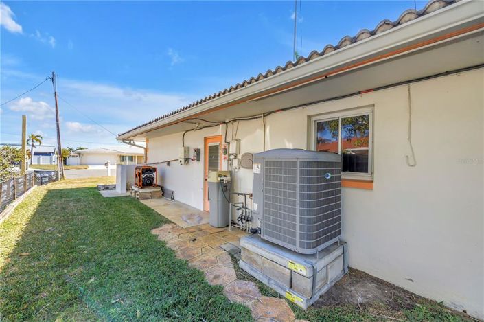 Image No.18-Propriété de 2 chambres à vendre à Treasure Island